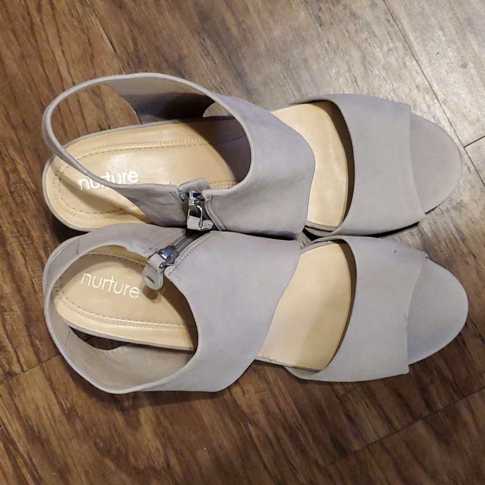 Nurture  sandals Size 9.5